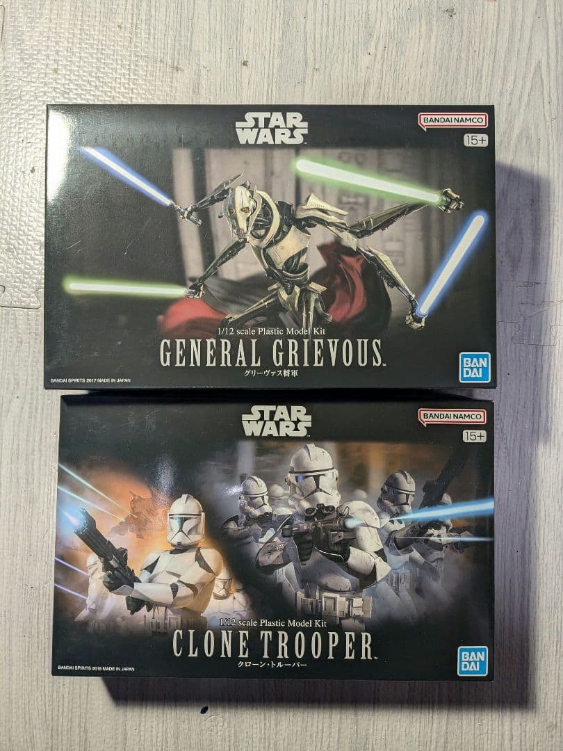 新品未開封　スターウォーズ　グリーヴァス将軍&クローントルーパー　プラモデル