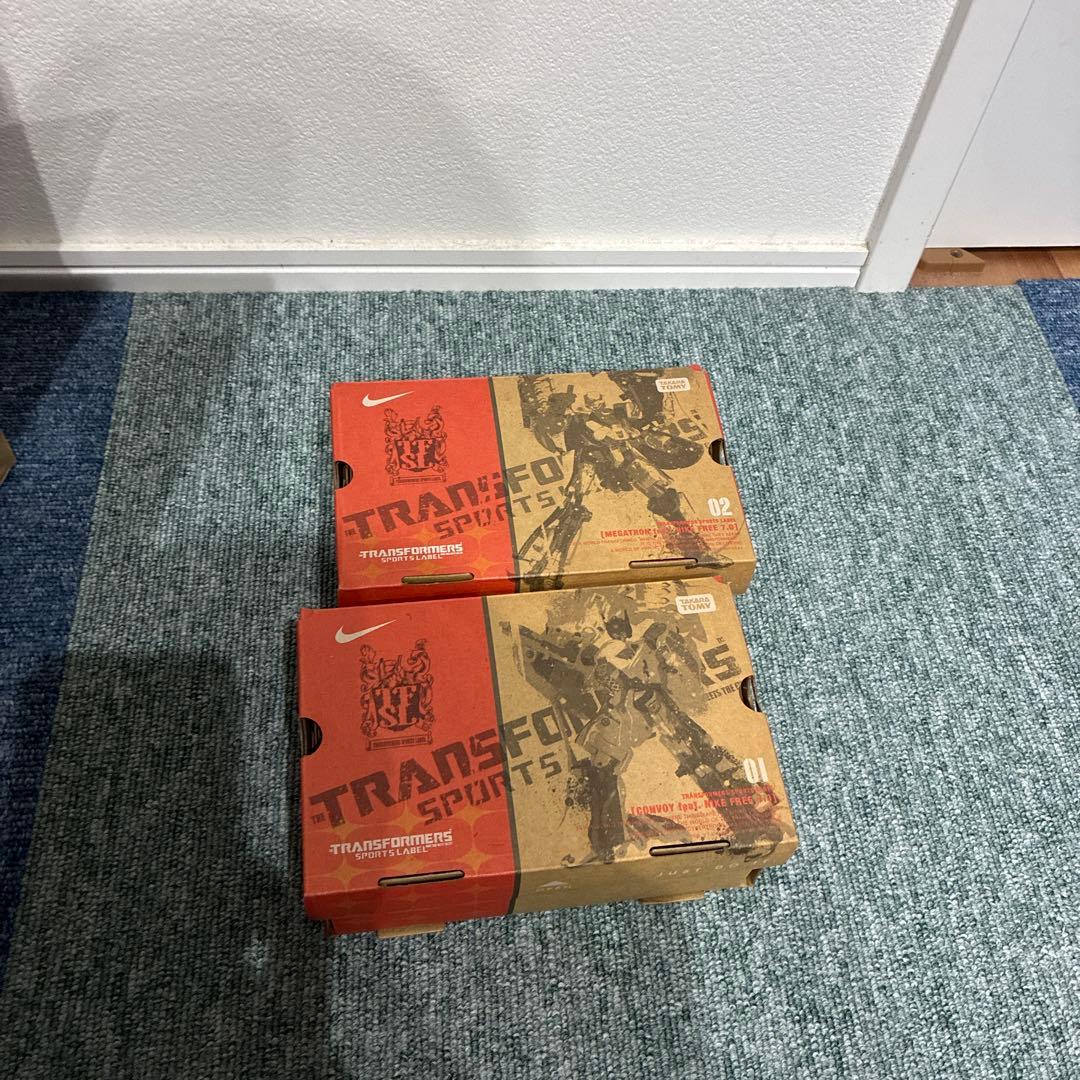 トランスフォーマー ナイキ nike スポーツレーベル コンボイ メガトロン