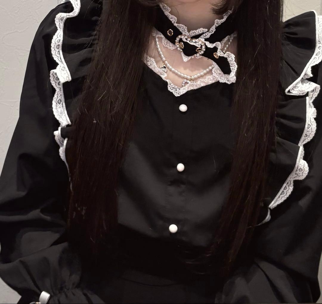 ROJITA ハートバックルラッフルフリルブラウス ブラック 黒