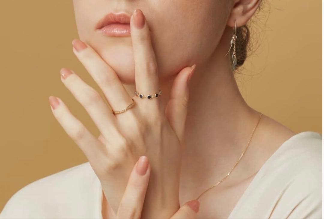 agete アガット サファイア チェーンリング 指輪 - メルカリ