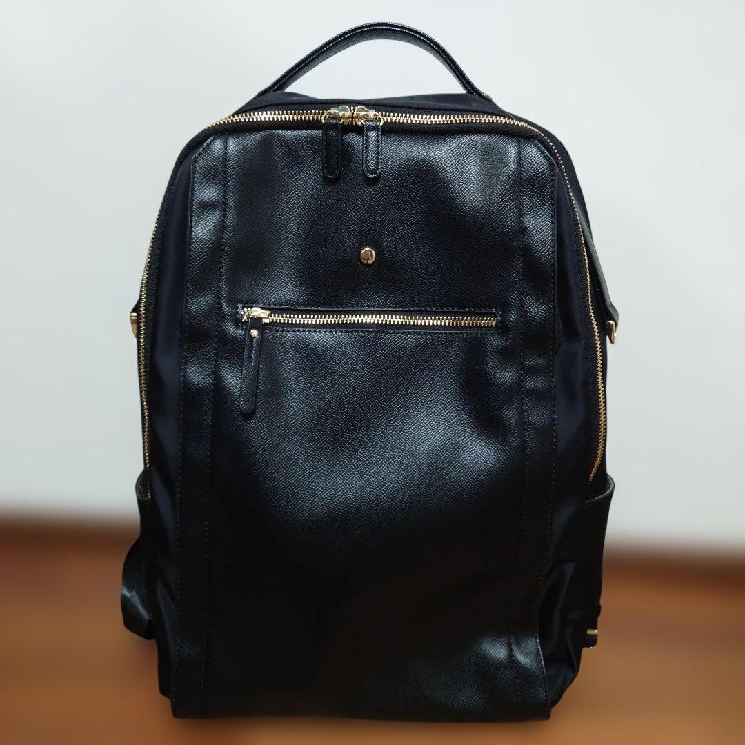 【SUITS COMPANY】リュック　ACE共同開発／ミニポーチ付き 美品