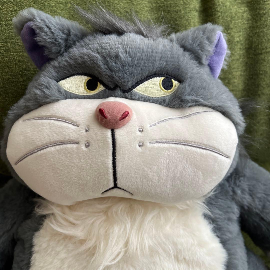 ルシファー 湯たんぽ ぬいぐるみ ディズニーストア シンデレラ - メルカリ