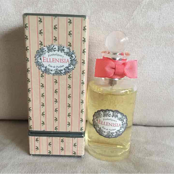 セール中！ペンハリガン かわいいリボンつき香水