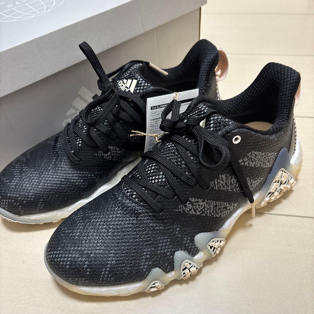 新品adidas レディース　ゴルフシューズ　24㌢ ADWカオス22