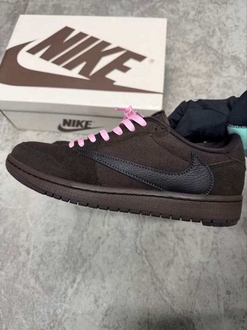 travis ダークモカ　26cm 正規品 国内5月11日発売予定】トラヴィス・スコット × ナイキ エアジョーダン