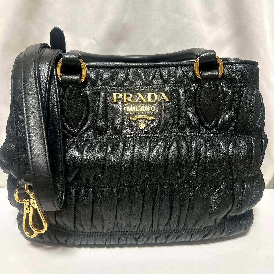 Prada ギャザーバッグ　1ba172 PRADA プラダ セール ロゴ ハンド/ショルダーバッグ 1BA172 黒 (PRADA