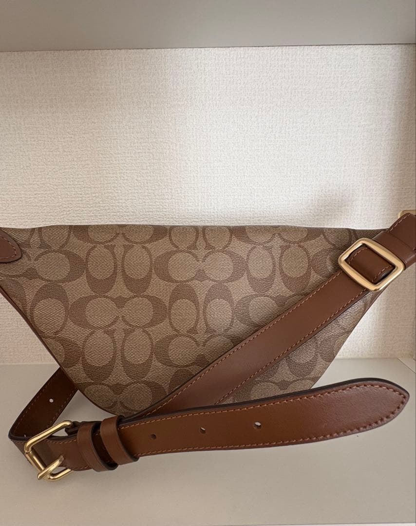 coach コーチ ウエストポーチ ウエストバック ボディバッグ - メルカリ