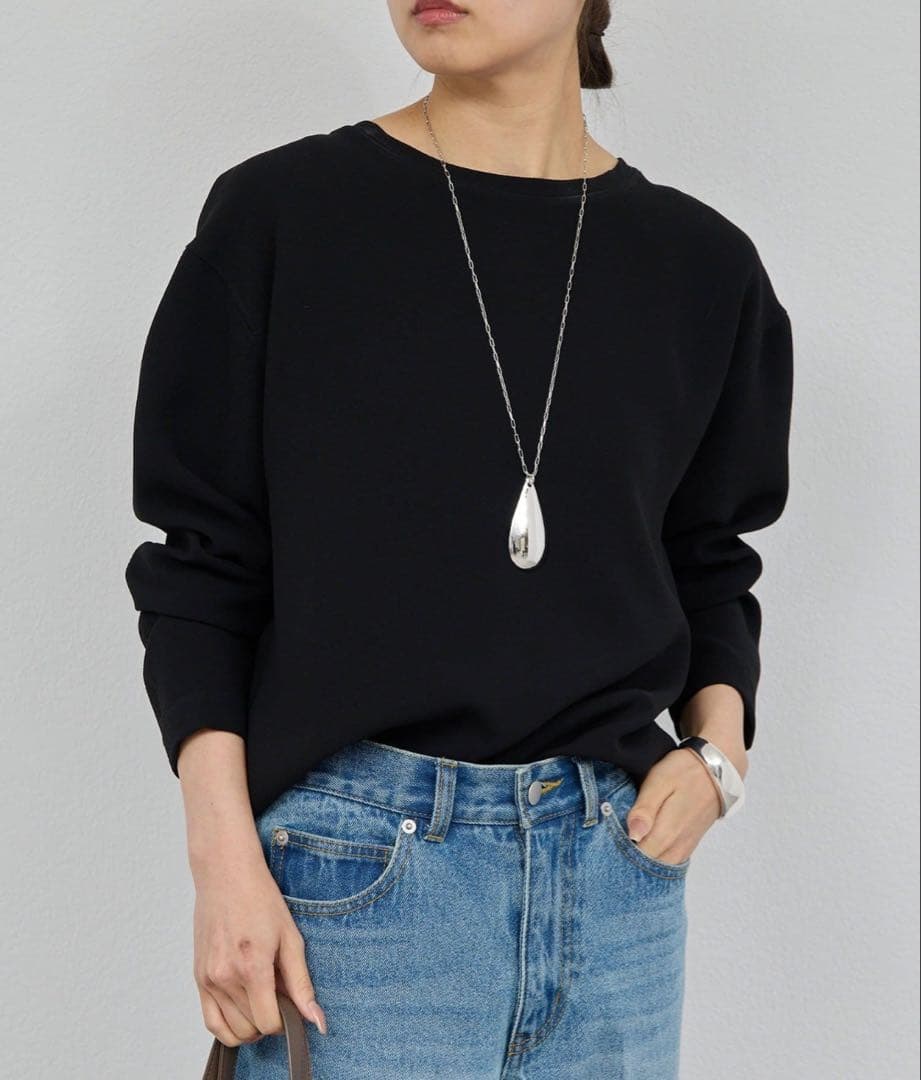 【ジョージ様】ガリャルダガランテ　バックスリットブラウスTee