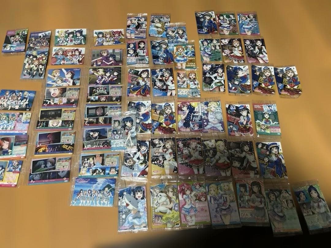 ラブライブ サンシャイン ウエハース まとめ売り 箔押し10枚 合計61枚