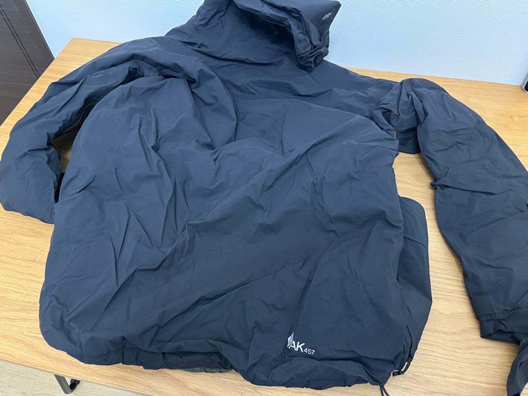 Burton AK457 ダウンジャケット Mサイズ 藤原ヒロシ着用