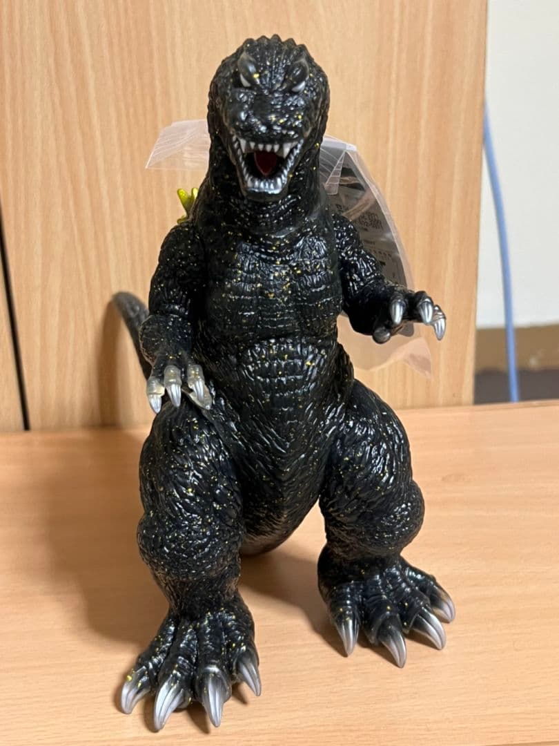 バンダイ　ゴジラ2002 　ソフビ　ハイパーホビー　限定　BANDAI バンダイ(BANDAI)|ゴジラ2002 ハイパーホビー誌上限定版|【ハードオフ