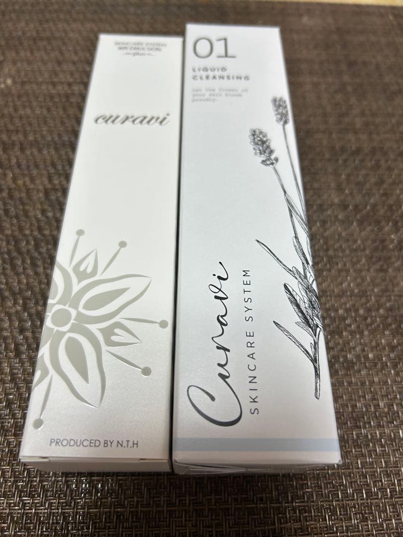 キュラヴィ　リキッドクレンジング　エマルジョンプラス