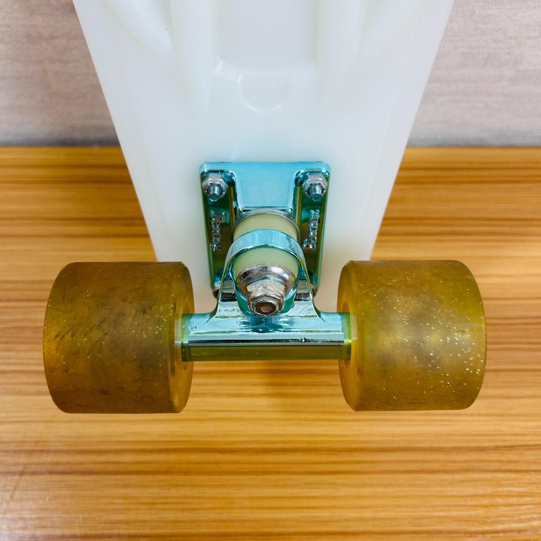 希少カラー】Penny 22インチ ミニクルーザー 蓄光 キャスパー ラメ