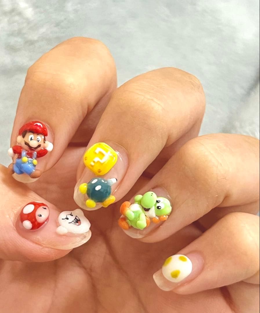 ネイルパーツ　　マリオ