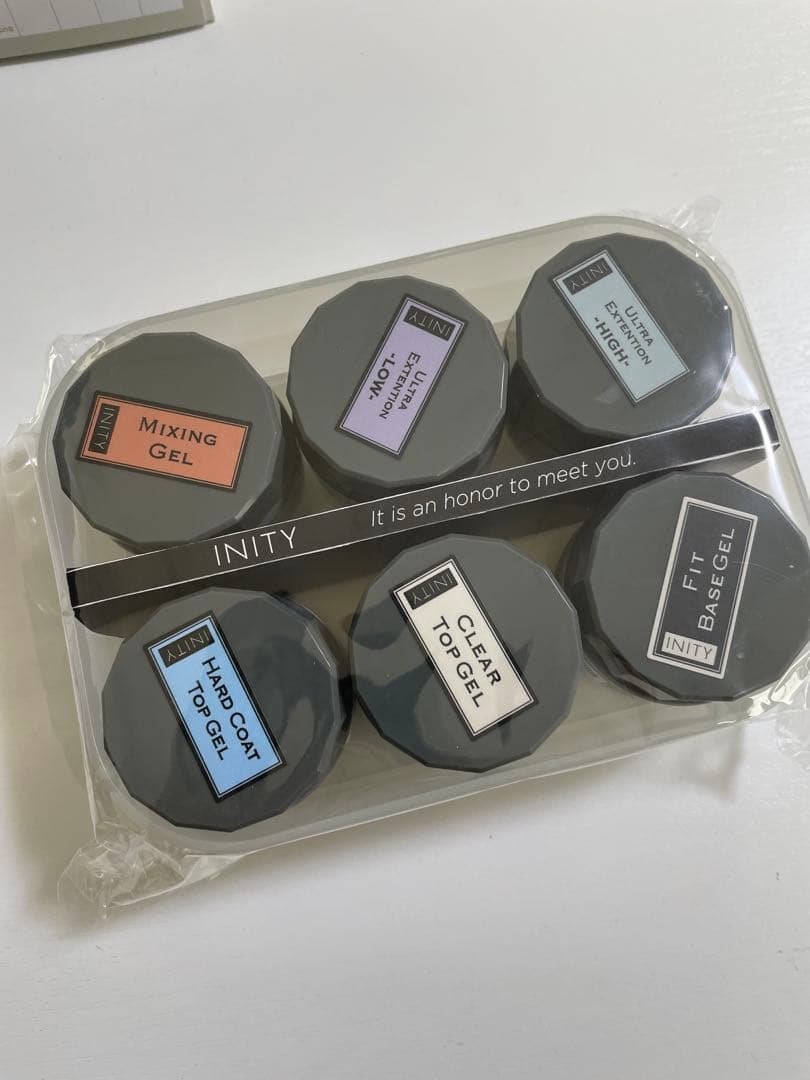 INITY ネイルジェルセット　　アイニティ