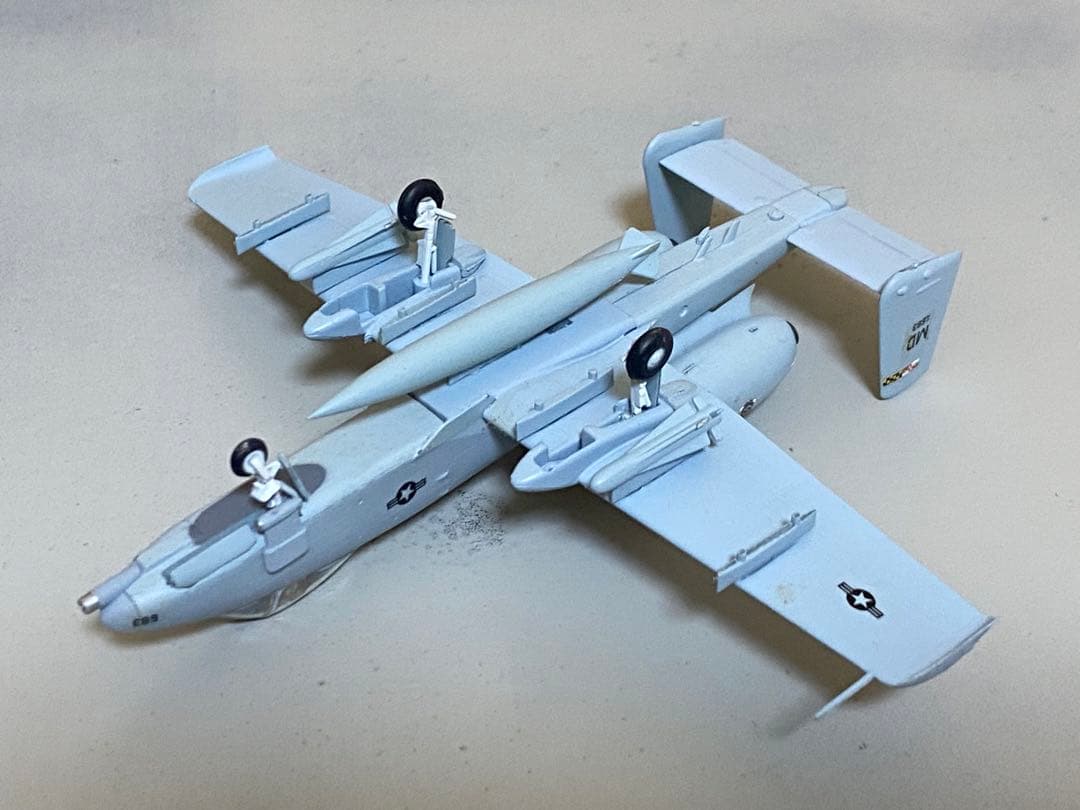 エフトイズ】1/144 A-10サンダーボルトⅡ 3機セット - メルカリ