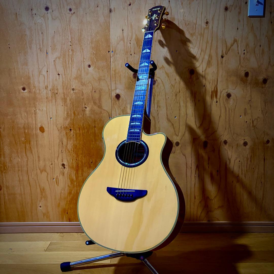 Yamaha APX900 アコースティックギター　ハードケース付