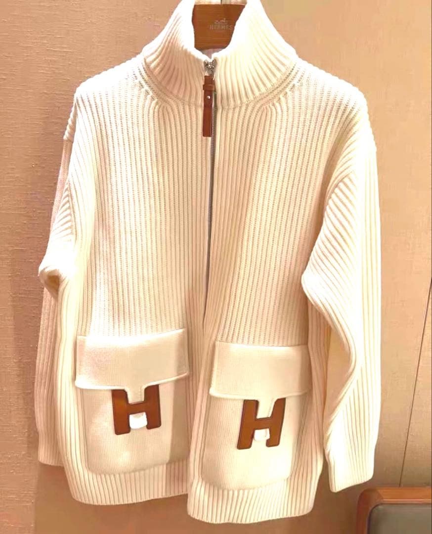 HERMES エルメス 新品未使用ニット Hロゴポケット 34 ジップアップ