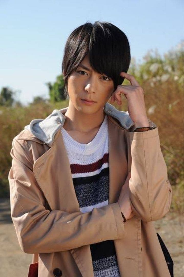 桐生戦兎 劇中着用衣装 - メルカリ