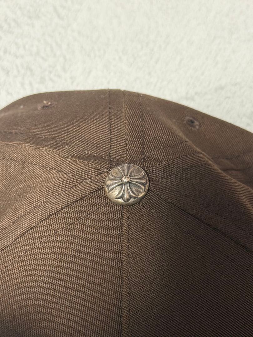 CHROME HEARTS ブラウン ベースボールキャップ - メルカリ