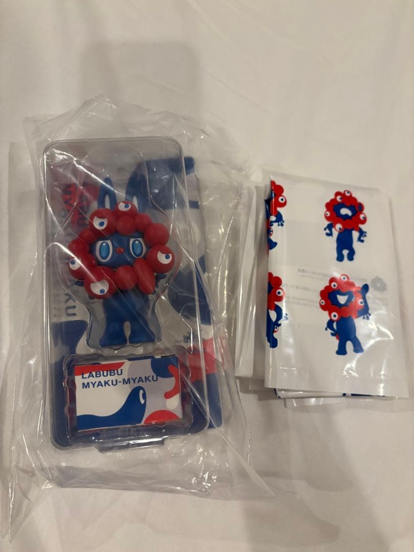 ジ*便様 ミャクミャクラブブ 万博限定 本物❣️ラブブ ミャクミャク