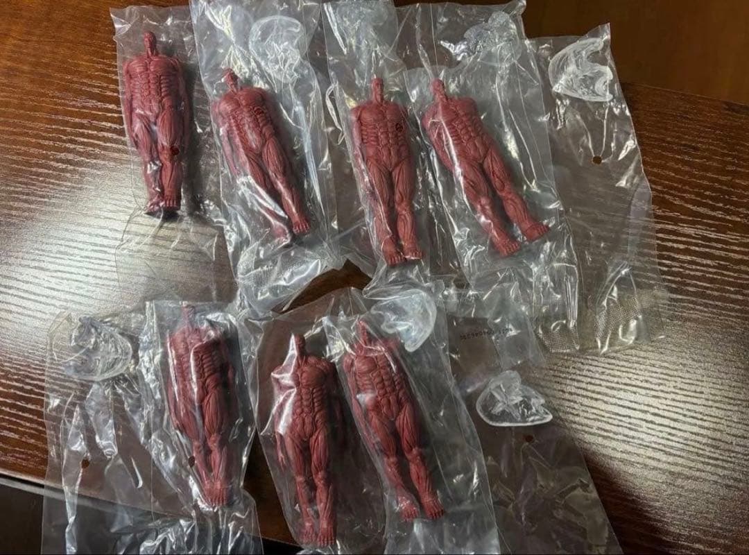 一番くじ　進撃の巨人　地ならし　フィギュア　7体セット