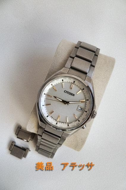 美品 CITIZEN アテッサ 電波ソーラー腕時計