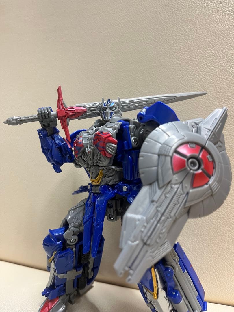 TS-03 オプティマス プライム トランスフォーマー スタジオシリーズ 騎士オプがついに登場！【スタジオシリーズ TS-03 オプティマス