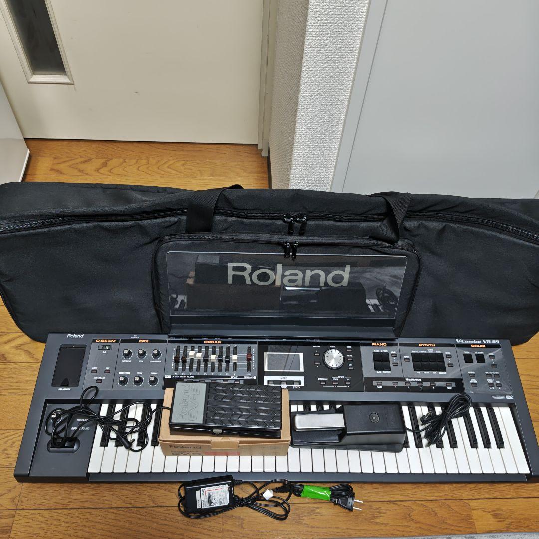 【付属品完備】Roland VR-09 V-Combo シンセサイザー ペダル付