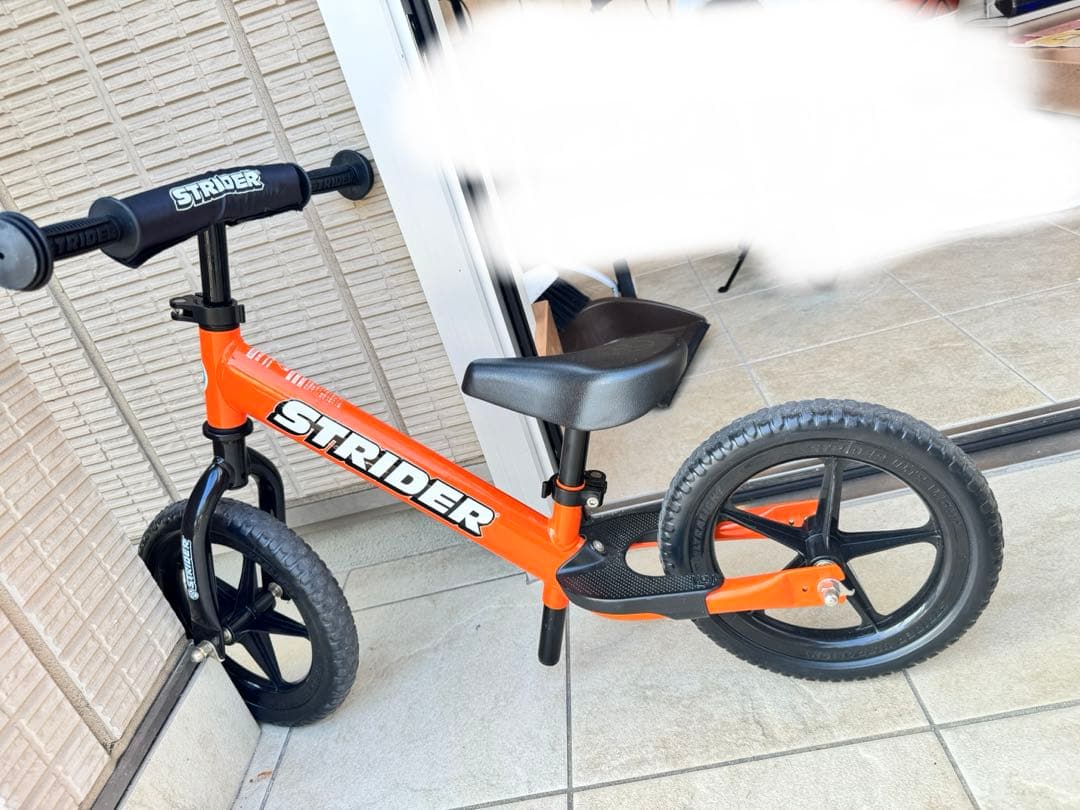 STRIDER(ストライダー) 12 インチ　日本正規品　 箱付き