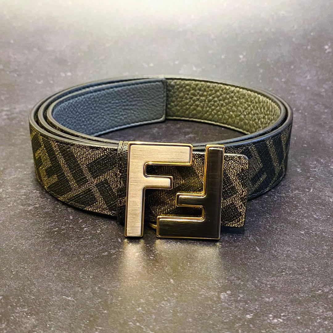 美品　フェンディ　FENDI　ベルト　レザー　ズッカ柄　FFバックル　イタリア製