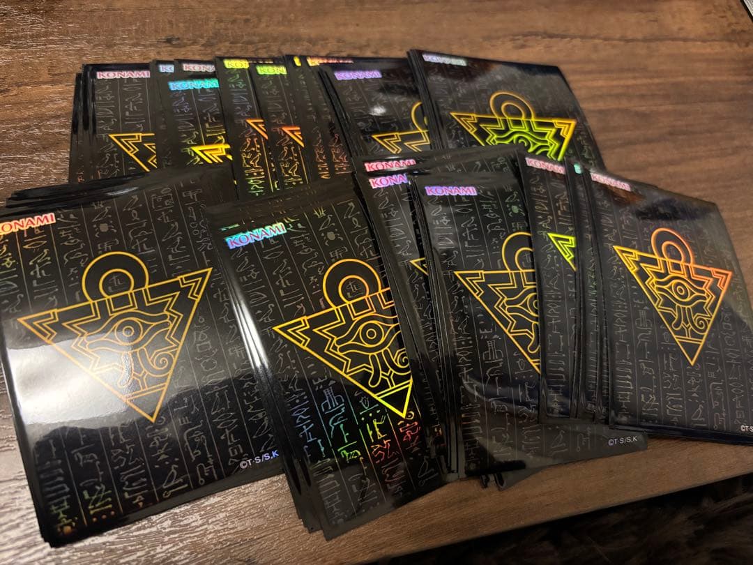 遊戯王千年パズルスリーブ 70枚 - メルカリ