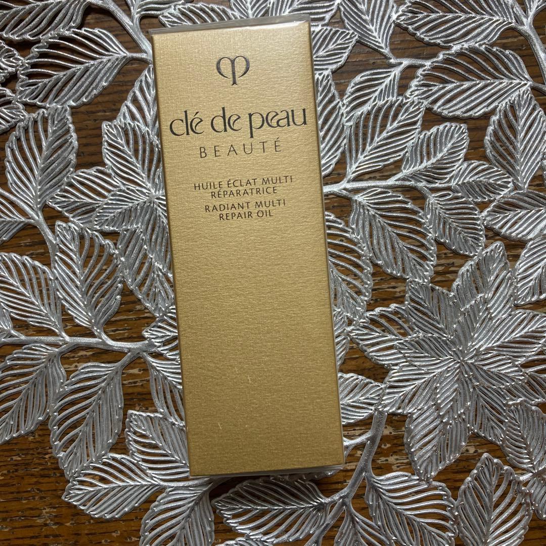 クレ.ド.ポ- ユイルレパラトゥリス