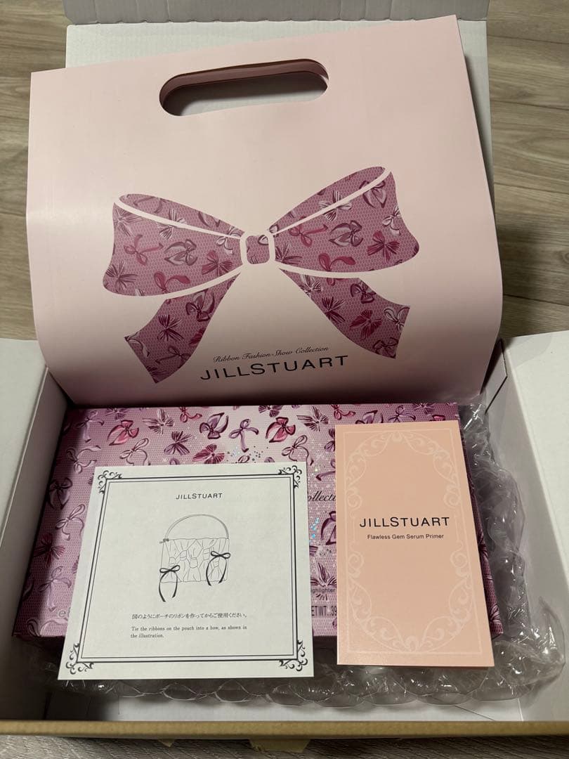 2025 クリスマスコフレ　JILLSTUART ジルスチュアート