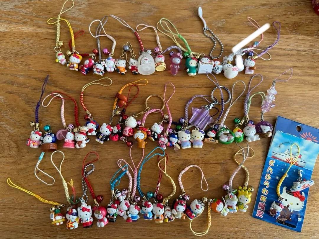 ご当地キティ　袋なし　45個セット ご当地キティ | あすなろ舎