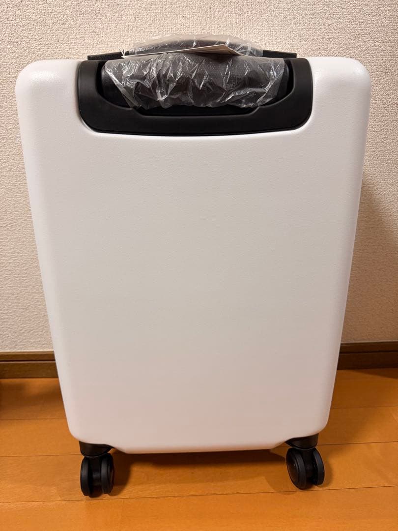 クレヨンしんちゃん トラベルミン キャンペーン キャリーケース - メルカリ