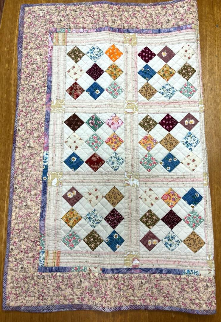 ハンドメイド パッチワーク キルト タペストリー ダイヤ - メルカリ