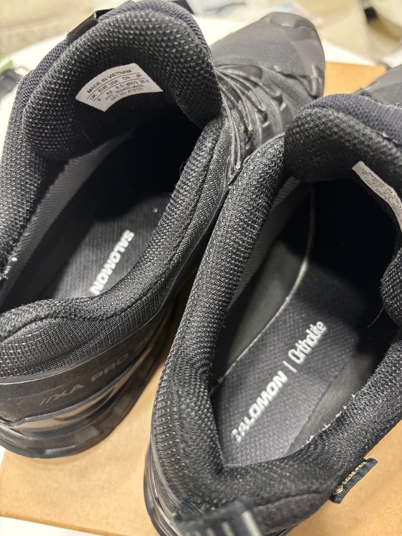 早い者勝ち！SALOMON XA PRO 3D V9 GTX 26.5cm