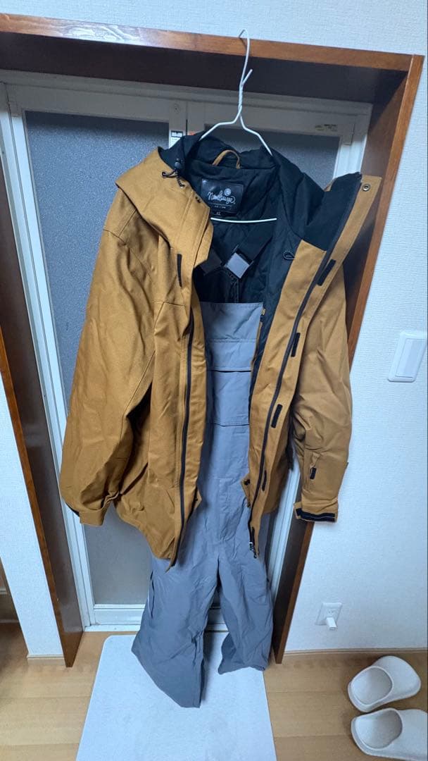ネームレスエイジ　スノーボードウェアセット XL