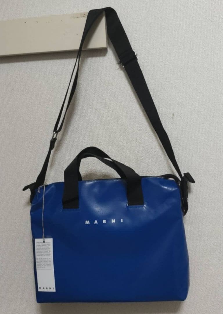 夏休みセール◆マルニ◆PVC メッセンジャーバッグ◆美品