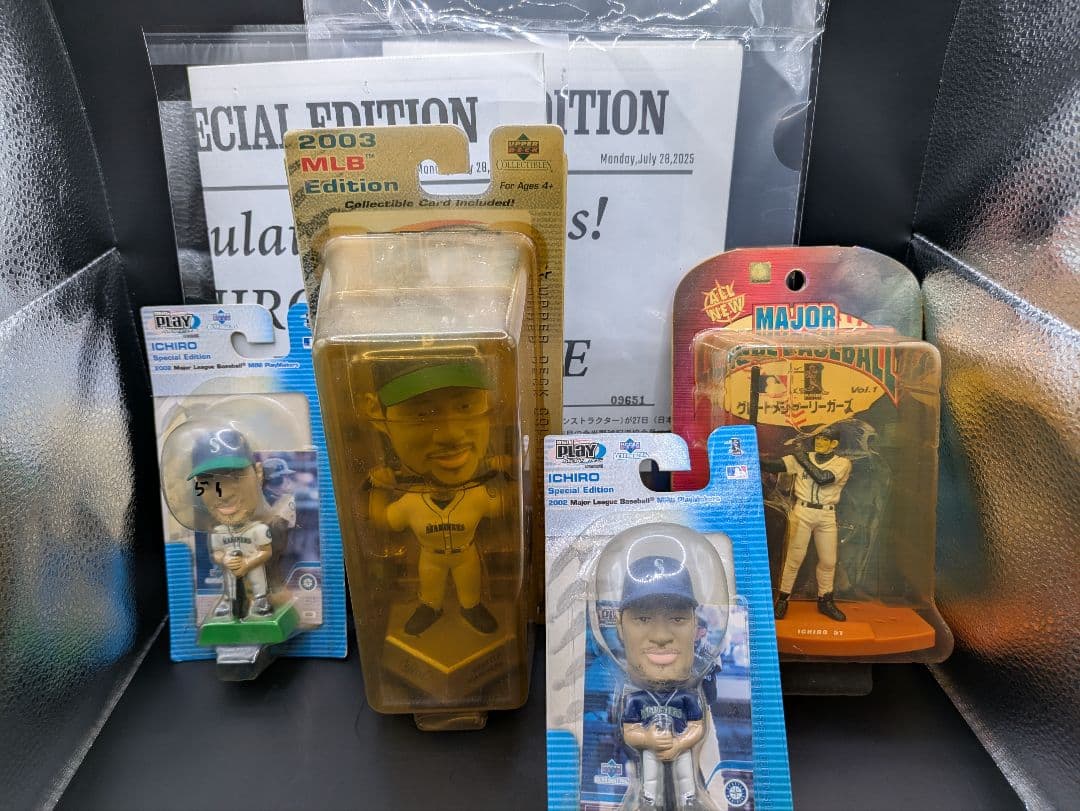 イチロー殿堂入号外2枚＋フィギュア４点セット　#イチロー　　#マリナーズ　#号外