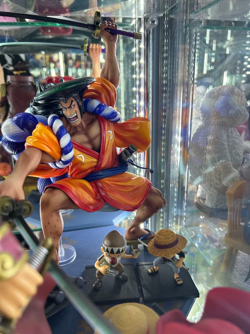 ワンピース ロジャー海賊団 フィギュア まとめ売り - メルカリ