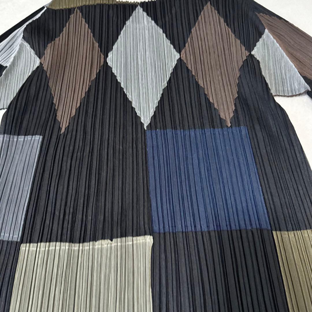 極美品✨PLEATS PLEASE プリーツ 長袖 トップス マルチカラー - メルカリ