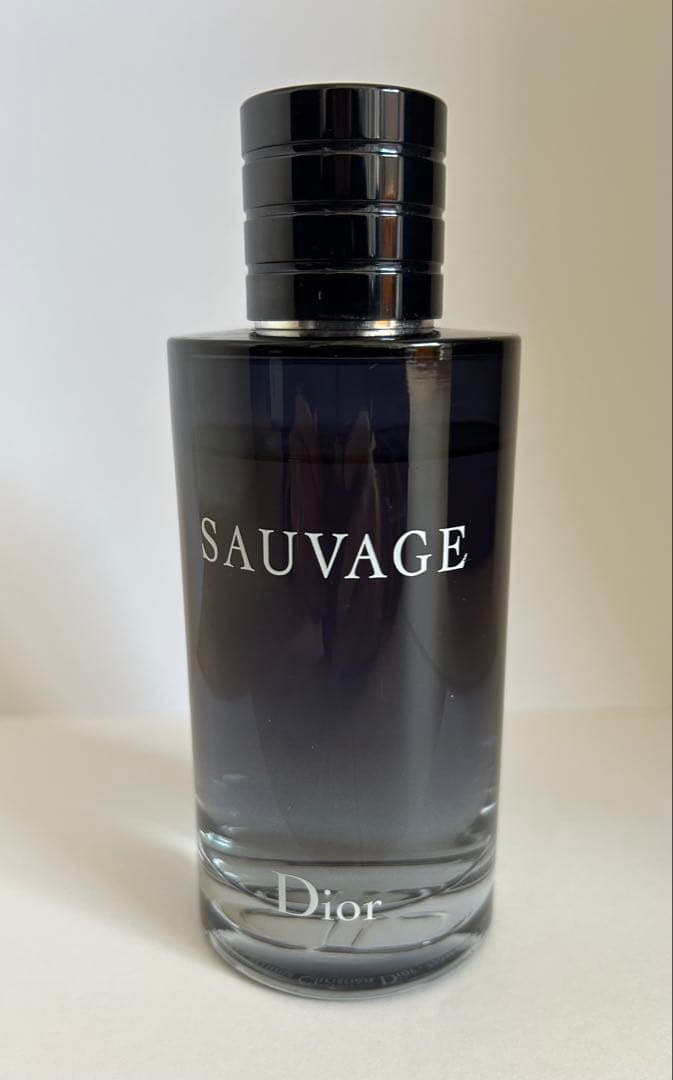 ディオール ソヴァージュ オードトワレ 200ミリ【残量80%】