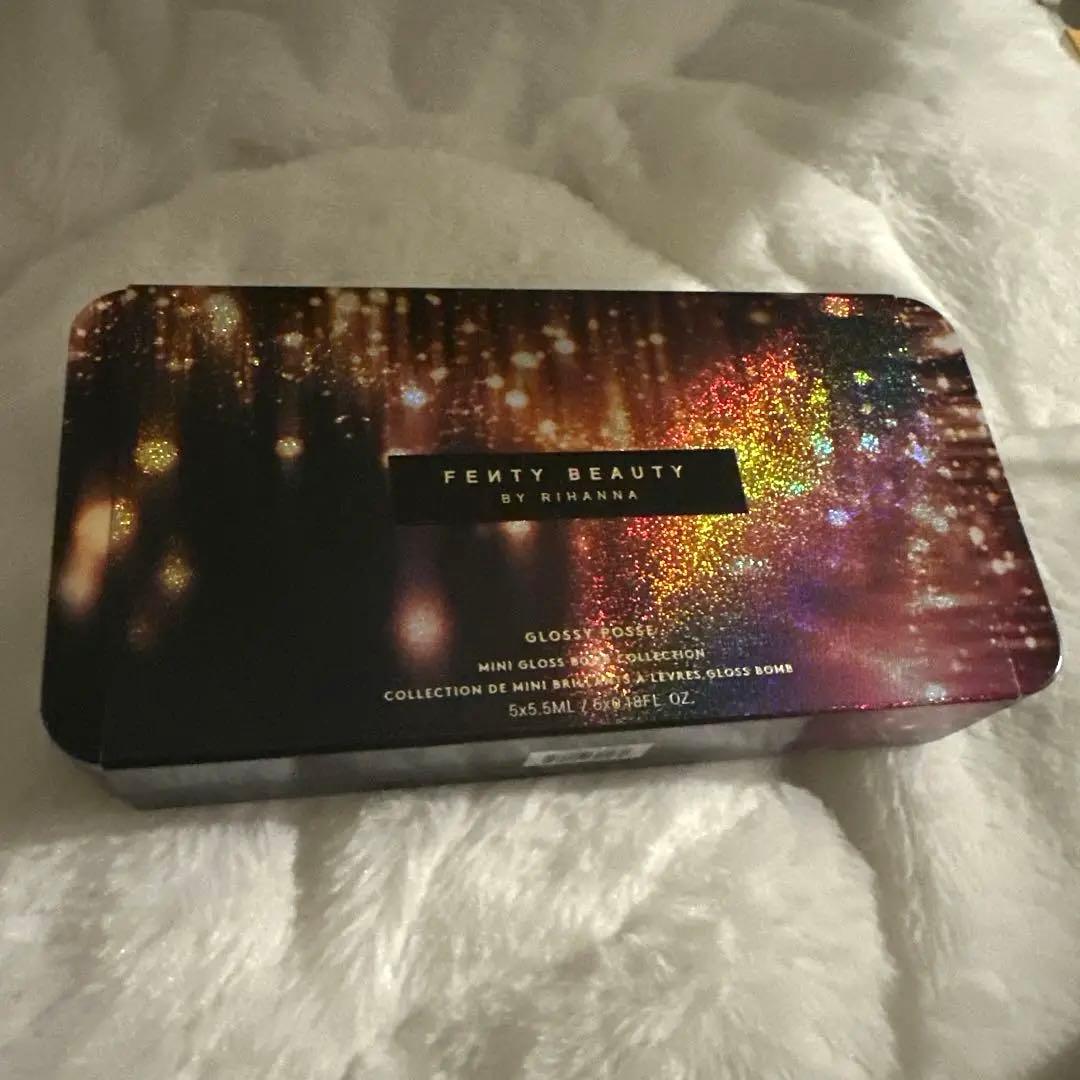 【日本未発売新品未使用】fenty beauty GLOSSY POSSE Fenty Beautyは、i_dleのユウキを最新アンバサダーとして迎え入れまし