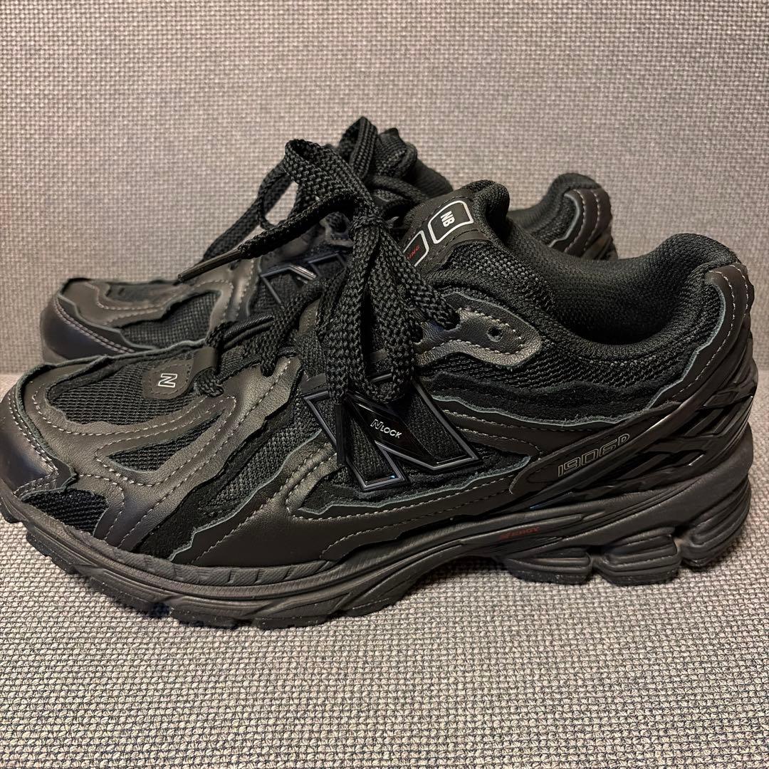 【美品】New Balance M1906DF