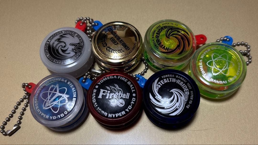 Yomega Hyper Yo-Yo 多色セット キーチェーン付き