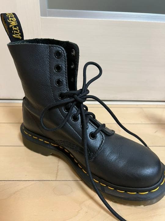 ひまわり様専用 ドクターマーチン Dr.Martens 8ホール UK4 - 靴正規 品