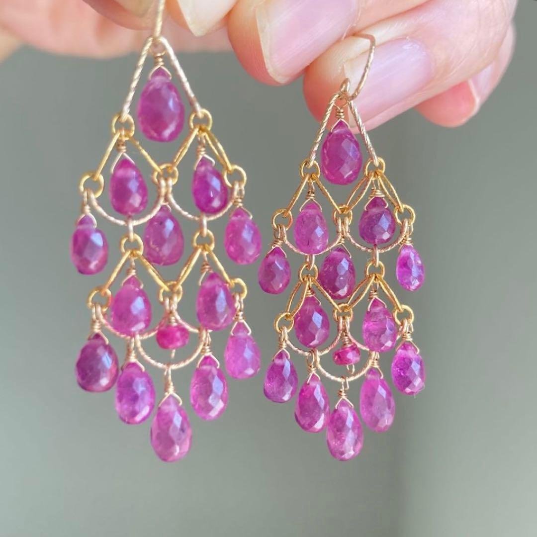 ルビーのシャンデリアピアス