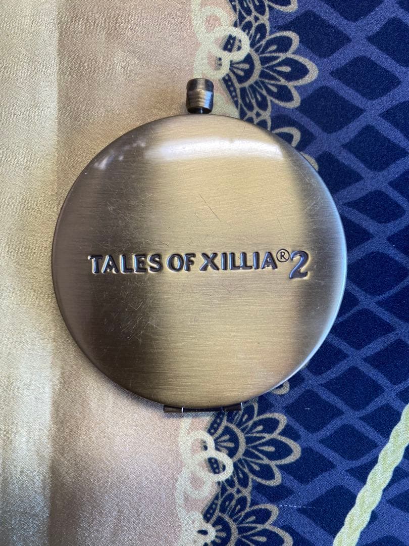 テイルズ オブ エクシリア2 懐中時計型コンパクトミラー ゴールド